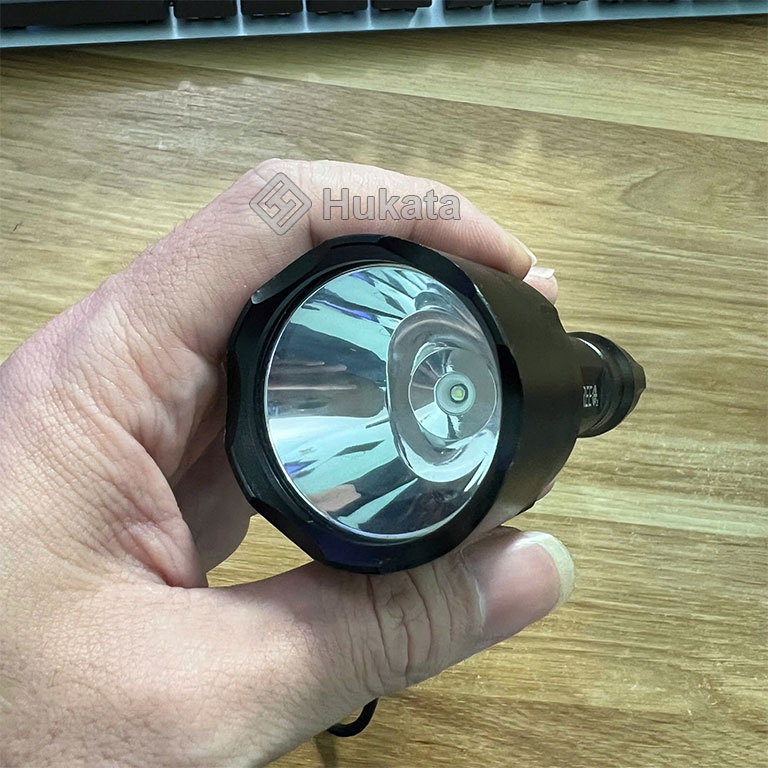 Đèn-Pin-UltraFire-C8-Led-Cree-Q5-2 Den Pin UltraFire C8 Led Cree Q5 2